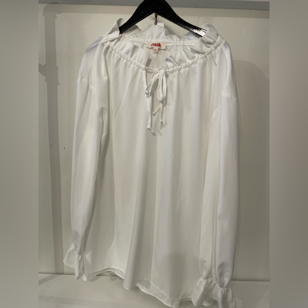 Mazik Tie Off White Top